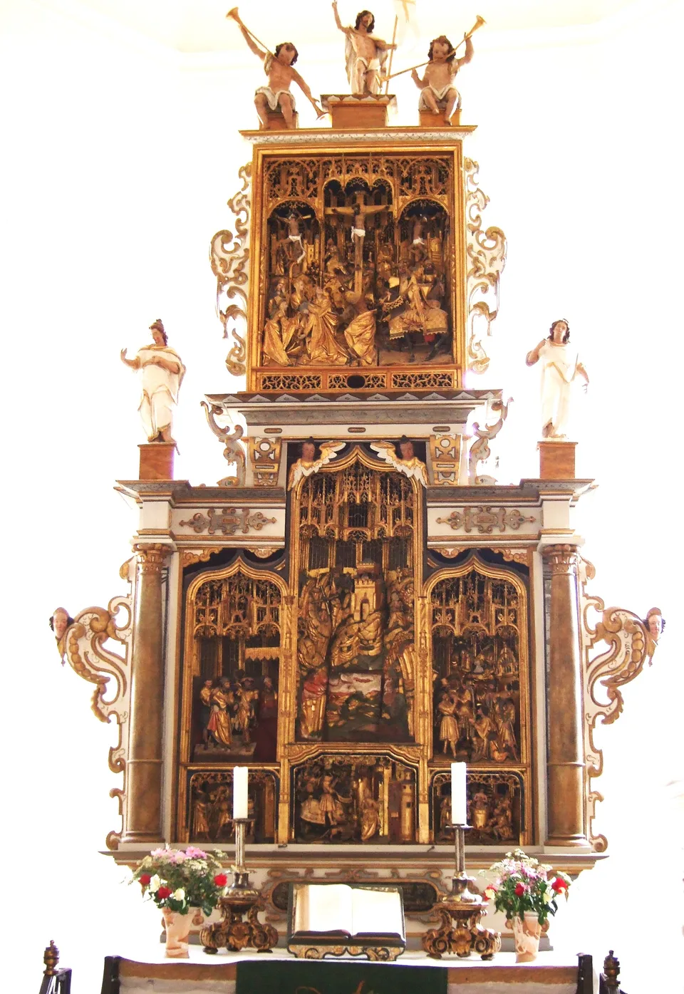 Antwerpener Schnitzaltäre der Georgskirche Großkmehlen